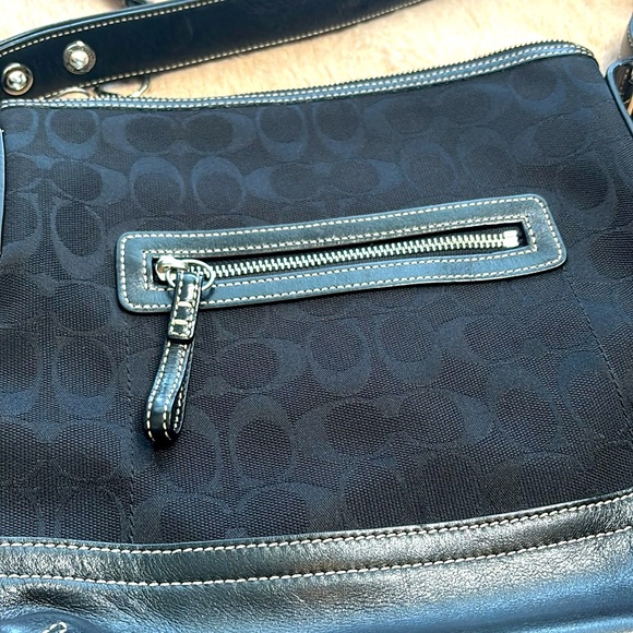 🖤 Vintage Coach Shoulder Bag 🖤 - Picture 10 of 12